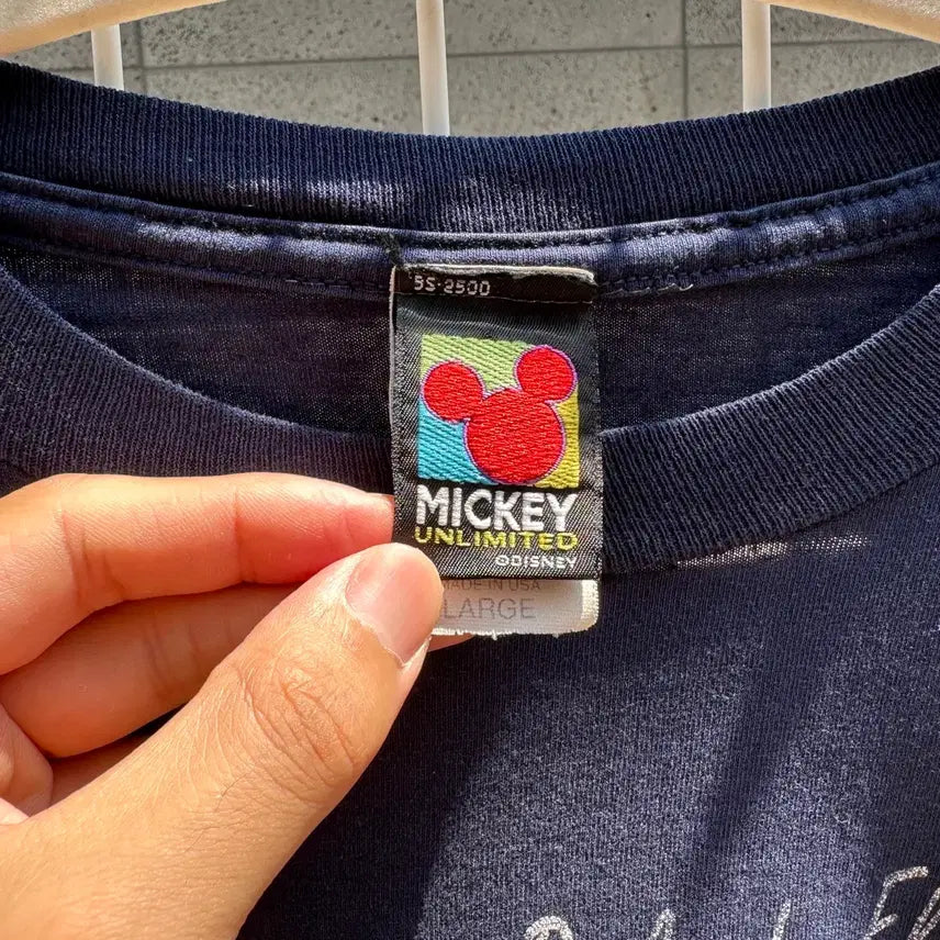 [BUNJANG] Vintage 90s USA Mickey Mouse T-Shirt / 90&