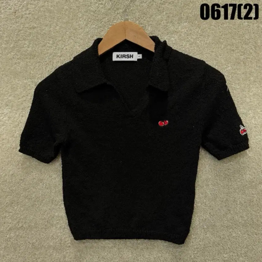 [BUNJANG] Kirsh Black Short-Sleeve Knit Cherry Embroidery XS / 키르시 블랙 반팔 니트 체리 자수 xs