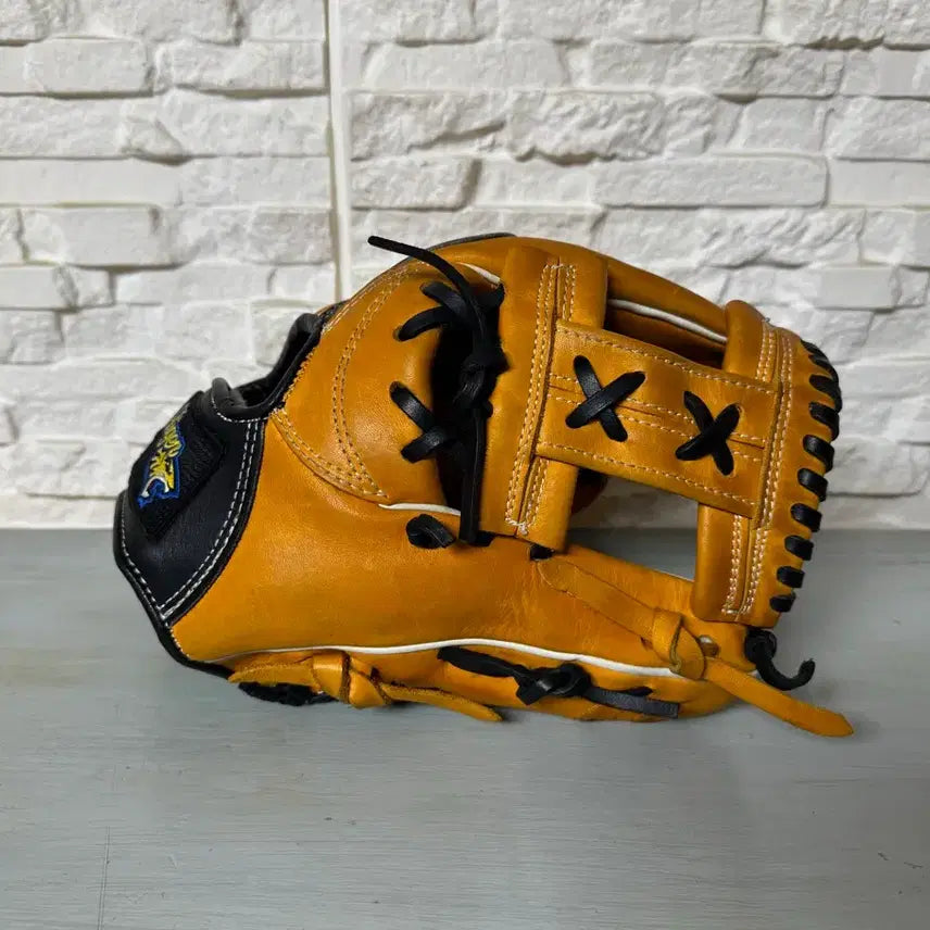 [BUNJANG] Tiger Pro Infield Baseball Glove 11.75 inch / 타이거 프로 내야 11.75인치 야구 글러브
