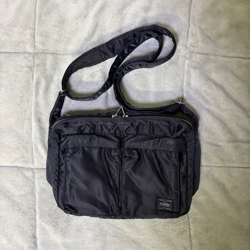 [BUNJANG] Porter Yoshida Tanker Shoulder Bag L Black / porter 요시다 포터 탱커 숄더백 L 블랙