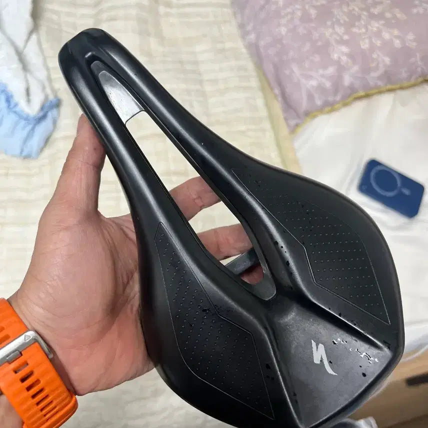 [BUNJANG] Specialized Power Saddle 143mm Black / 스페셜라이즈드 파워 안장 143mm 블랙