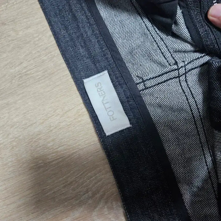 [BUNJANG] Portners Two-Tuck Wide Black Jeans M / 포트너스 투턱 와이드 블랙진 m