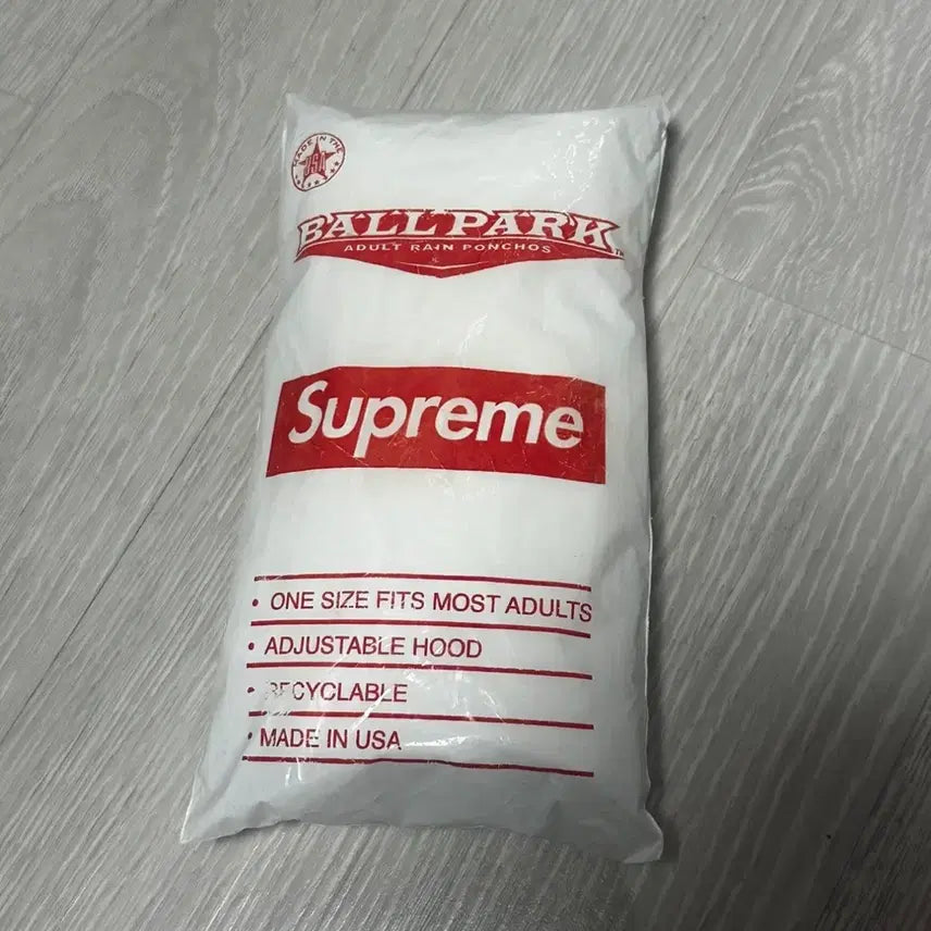 [BUNJANG] Supreme Volparque Raincoat / 최종 가격) 슈프림 볼파크 우비