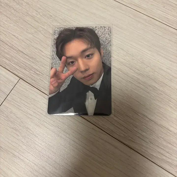 [BUNJANG] Park Ji Hoon Fanconcert First Day Entry Photocard / 박지훈 팬콘 첫콘 입장포카 양도 포토카드 콘서트