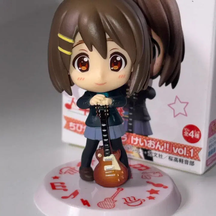 [BUNJANG] K-ON! Yui Hirasawa Chibi-큥 Character Figure / 케이온 히라사와 유이 피규어 치비큥캬라 넨도푸치보다 약간큼 치비큥카라