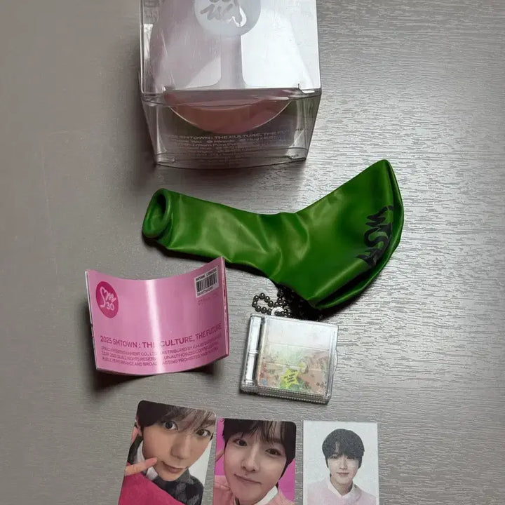 [BUNJANG] Sakuya SMTOWN 30th Anniversary Sumini ID Photo / 사쿠야 증명사진 Smtown 30주년 스미니