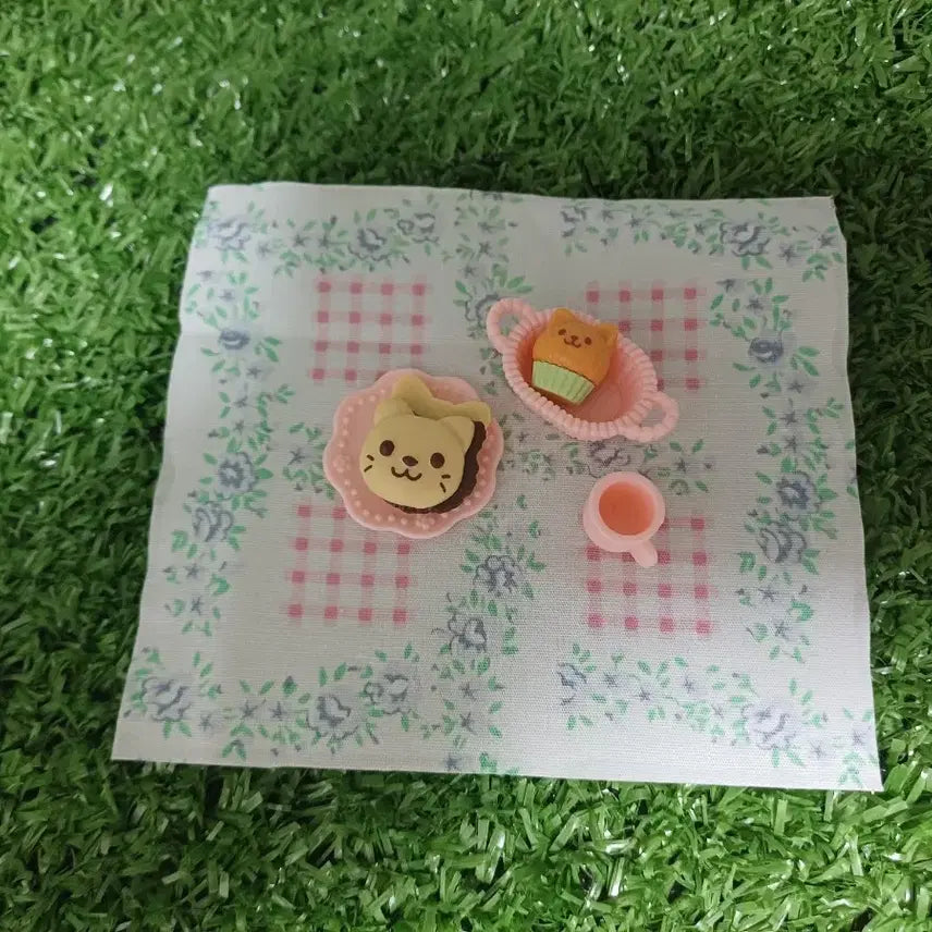 [BUNJANG] Sylvanian Families Pink Picnic Set / 실바니안 핑크 피크닉 세트