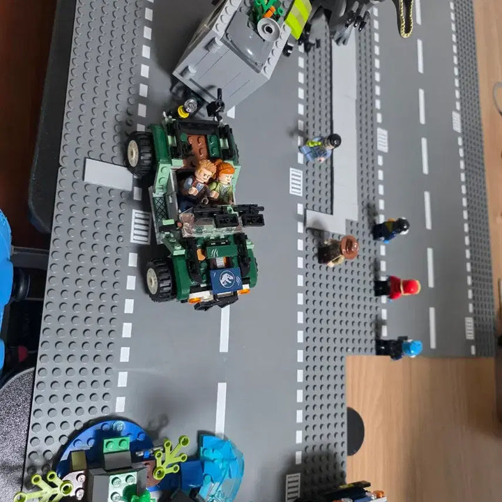 [BUNJANG] LEGO Jurassic World Baryonyx Face-Off: The Treasure Hunt 75935 / 레고 쥬라기월드  75935 외3