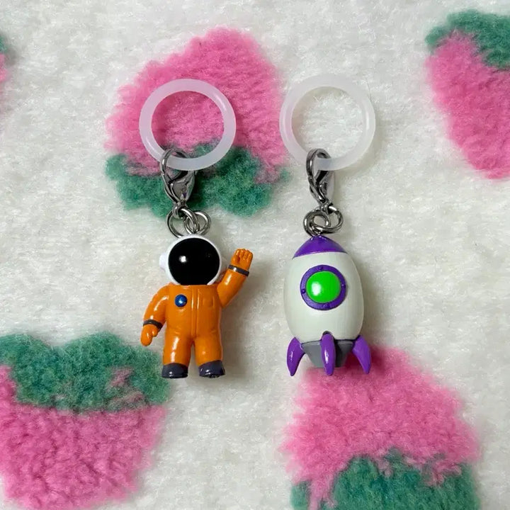 [BUNJANG] Uchu no Tomodachi Astronaut Alien Mejilushi Gacha Keychain Bundle Set / 우주의 친구들 우주인 외계인 메지루시 가챠 키링 일괄 양도