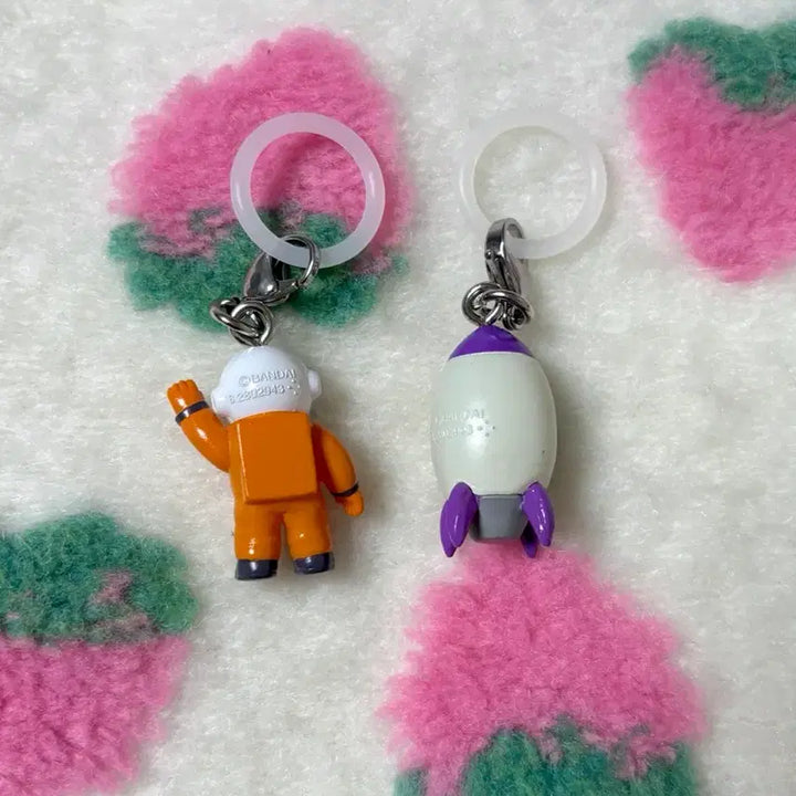 [BUNJANG] Uchu no Tomodachi Astronaut Alien Mejilushi Gacha Keychain Bundle Set / 우주의 친구들 우주인 외계인 메지루시 가챠 키링 일괄 양도