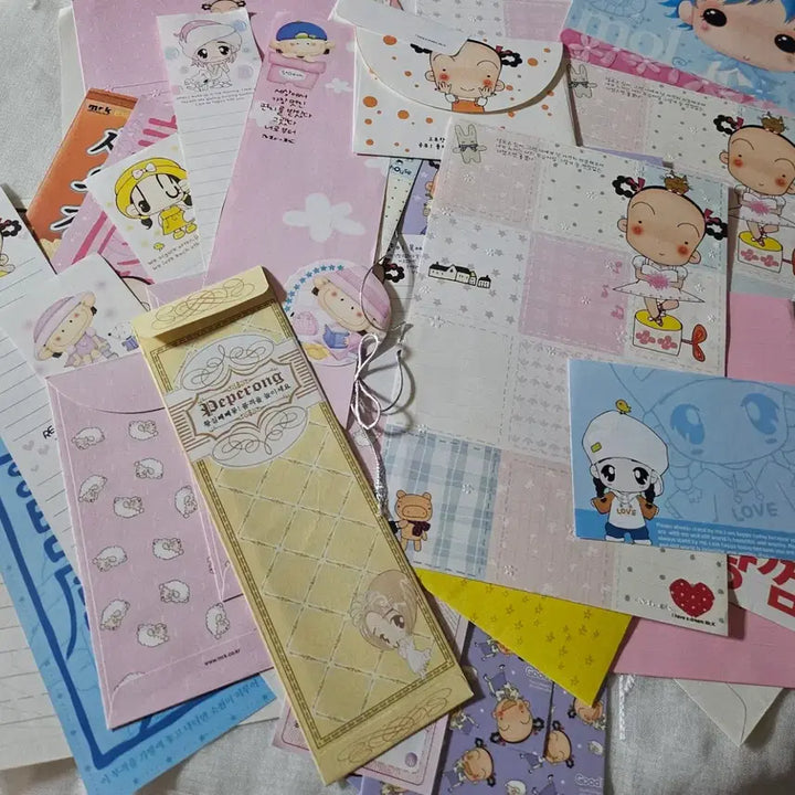 [BUNJANG] MR.K Kong Kongi Letter Paper Set / 엠알케이 미스터케이 콩콩이 편지지 지류 고전문구 다꾸 봉투 발렌 소다미