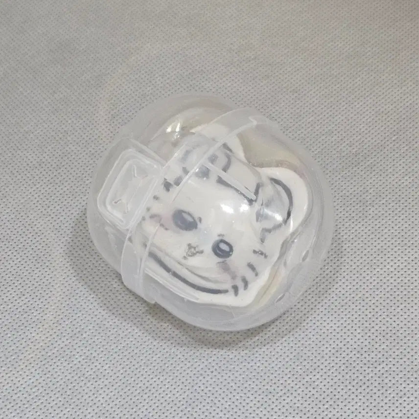 [BUNJANG] Momonga Chiikawa Mini Plate Gacha / [모몽가] 치이카와 먼작귀 미니 접시 가챠