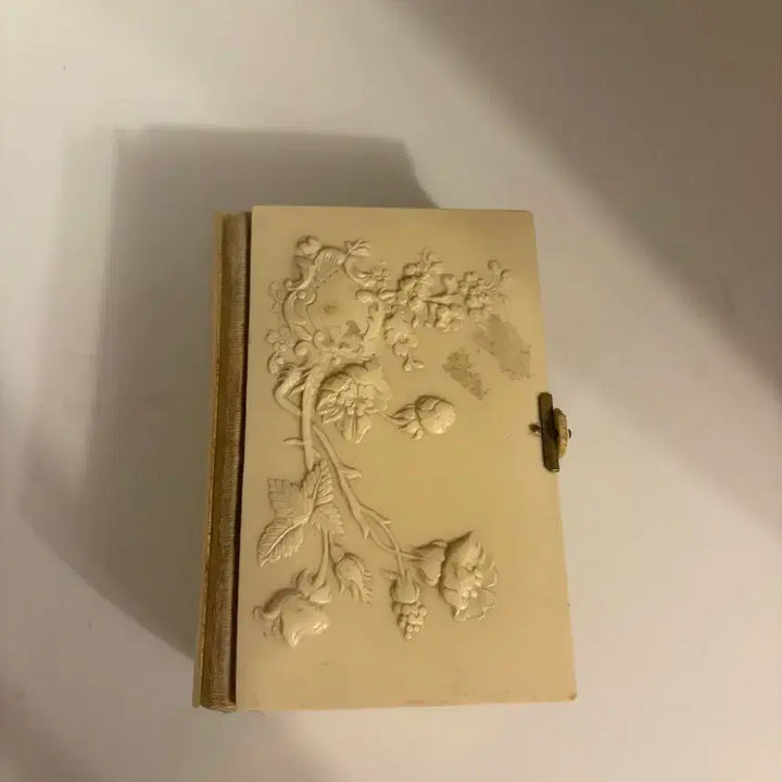 [BUNJANG] 1907 French Antique First Communion Prayer Book / [1907년 프랑스 앤틱] 퍼스트 커뮤니언 기도서 / 미사경본