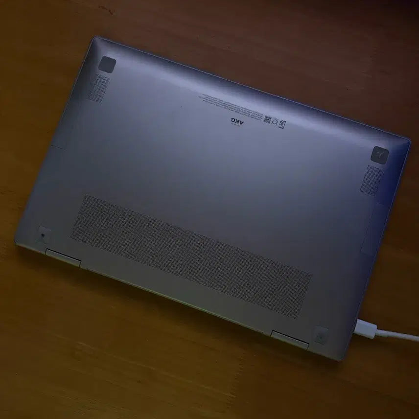 [BUNJANG] Samsung Galaxy Book Pro 360 NT930QDB-KC58S Intel Core i5 Laptop / 삼성 갤럭시북 프로360 nt930qdb-kc58s i5 8GB RAM