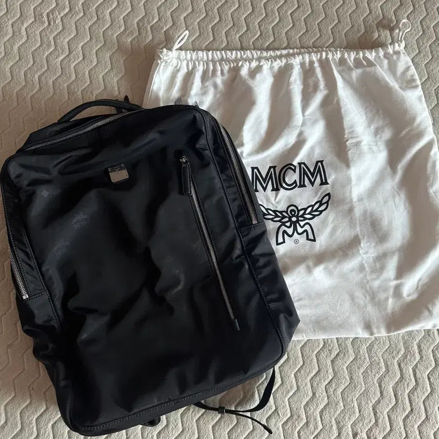 [BUNJANG] MCM Two-Way Backpack Black Leather / MCM 투웨이 백팩 블랙