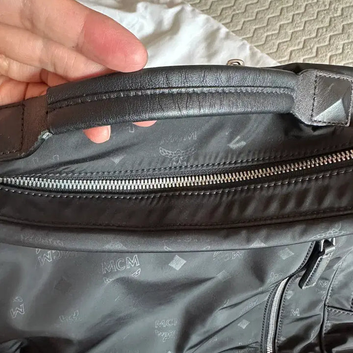 [BUNJANG] MCM Two-Way Backpack Black Leather / MCM 투웨이 백팩 블랙