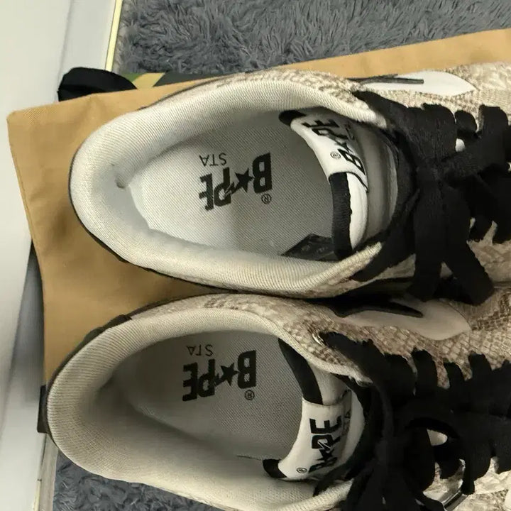 [BUNJANG] BAPE STA Low M1 Beige Snakeskin Sneakers / ( 280 ) 베이프 스네이크 베이프 스타 로우 M1 베이지