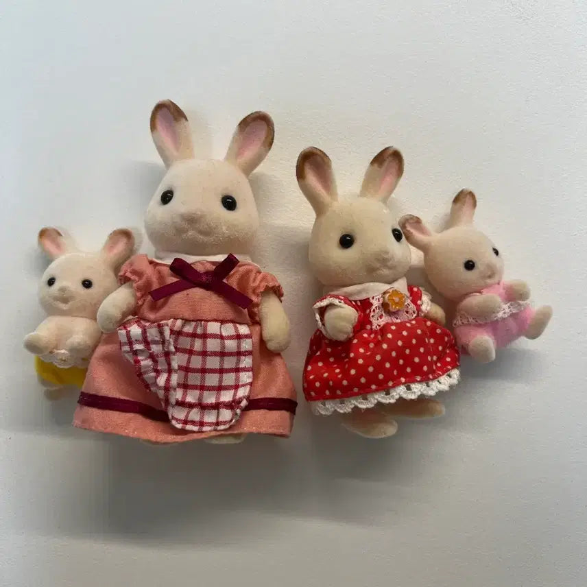 [BUNJANG] Sylvanian Families Character Toy / 실바니안