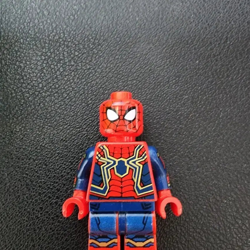 [BUNJANG] LEGO Marvel Iron Spider-Man Figure / 레고 마블 아이언 스파이더맨