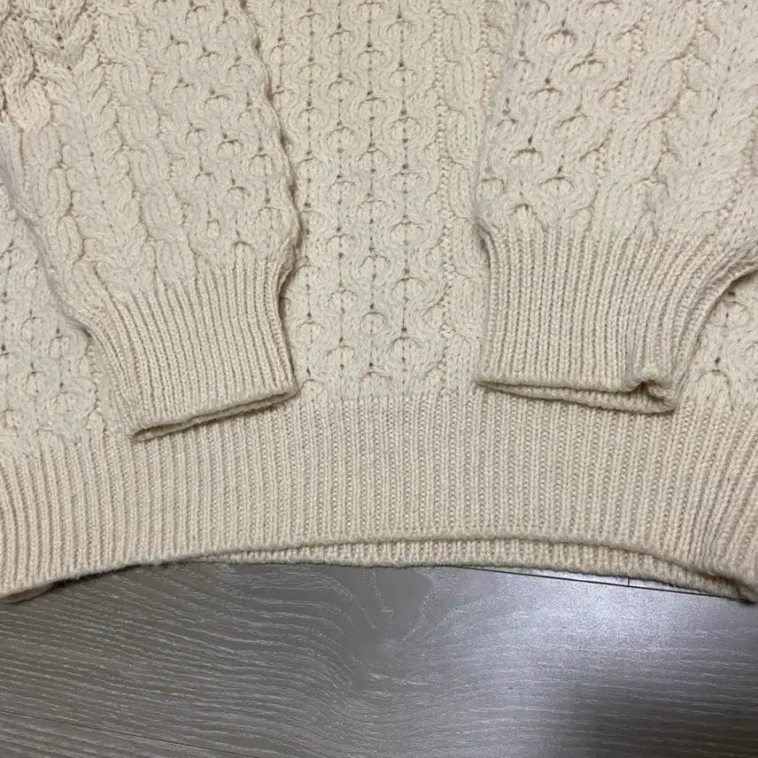 [BUNJANG] Aran Crafts Cable Pattern Wool Sweater / 아란 크래프트 스웨터