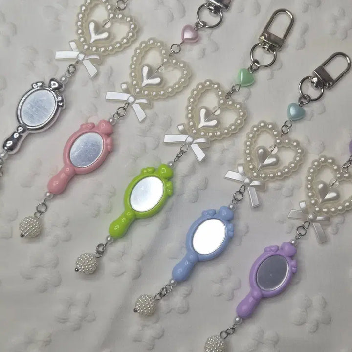 [BUNJANG] Pearl Heart Pastel Mirror Beaded Keychain / 공주거울키링 비즈키링