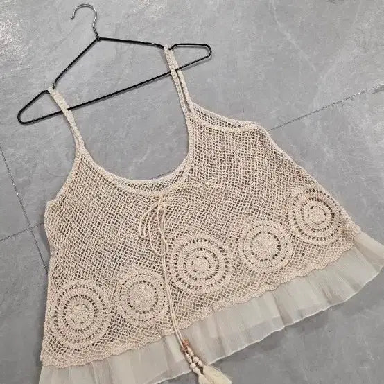 [BUNJANG] Crochet Tassel Chiffon Cami Top - Beige / 크로셰 태슬 쉬폰 끈나시 베이지