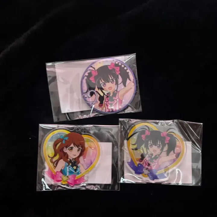 [BUNJANG] Prism Stone Marukuji Kaname Chris Canon Can Badge + Keyring Bundle Set / 프리즘스톤 마루쿠지 카나메 크리스 캐논 캔뱃지 + 키링 일괄 판매