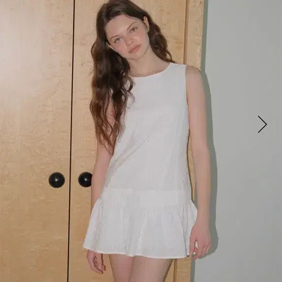 [BUNJANG] Lilicots Ann Belted One-Piece Dress / 새상품) 릴리코츠 Ann belted one-piece 벨티드 원피스