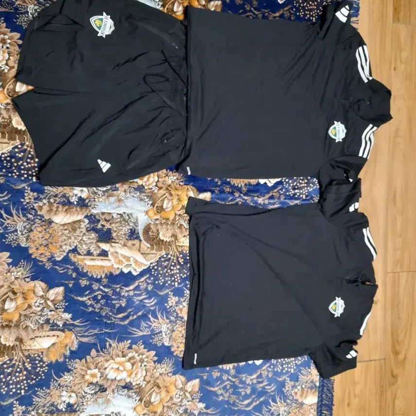 [BUNJANG] Jeonbuk Hyundai Adidas Long Padding, Windbreaker, and Uniform Bundle Set / 오늘까지만일괄판매가격:전북현대롱패딩/바람막이/유니폼등등