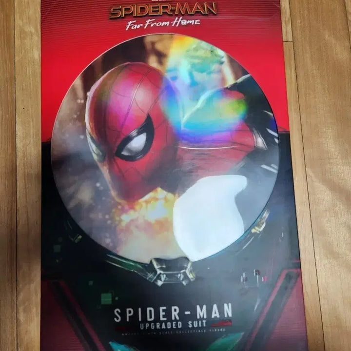 [BUNJANG] Hot Toys Spider-Man Far From Home Upgraded Suit Figure / 핫토이 업그레이드 슈트 스파이더맨 파프롬홈 피규어