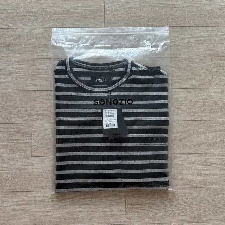 [BUNJANG] Songzio Homme Paris Stripe T-Shirt Black / [새제품] 송지오옴므 파리 스트라이프 티셔츠 블랙 - 44