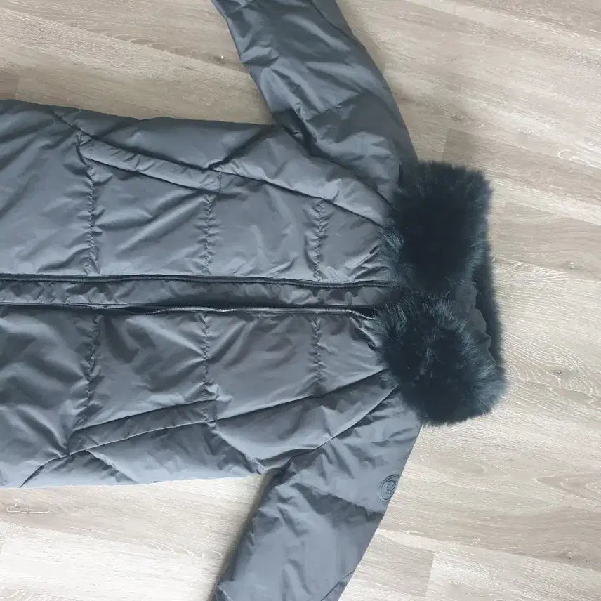 [BUNJANG] NINETHIRTY Nine Sixty Saga Furs Women&