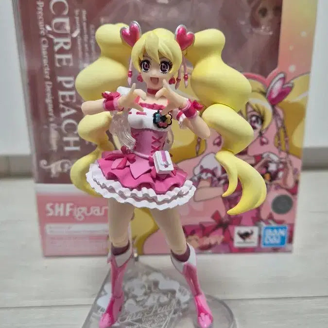 [SOLD OUT] SHF 프리큐어 큐어피치 디자이너스 에디션