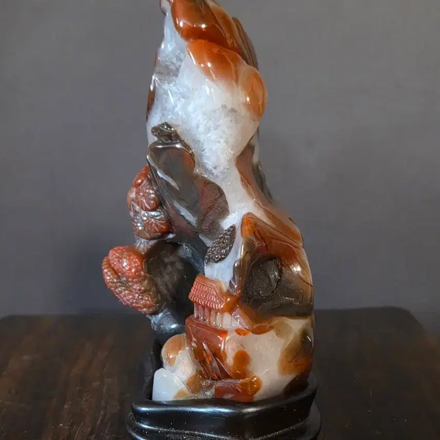[BUNJANG] Red Agate Carved Artwork with Wooden Stand / 홍 마노옥 조각작품