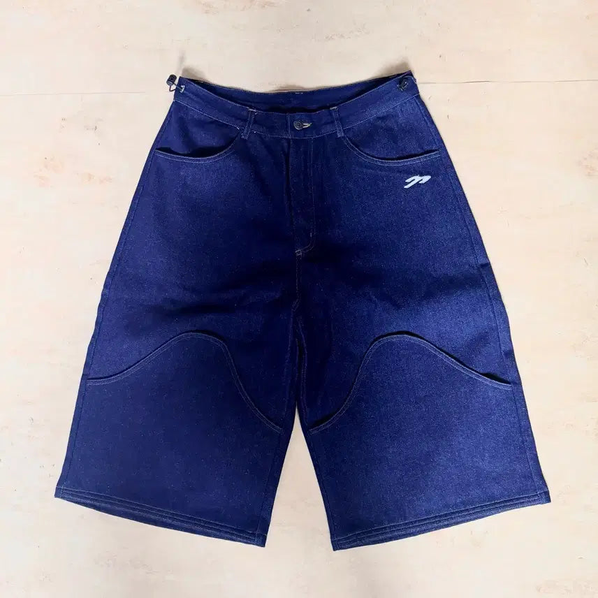 [BUNJANG] Magnesium Carbonate Bermuda Shorts / 탄산마그네슘 버뮤다팬츠