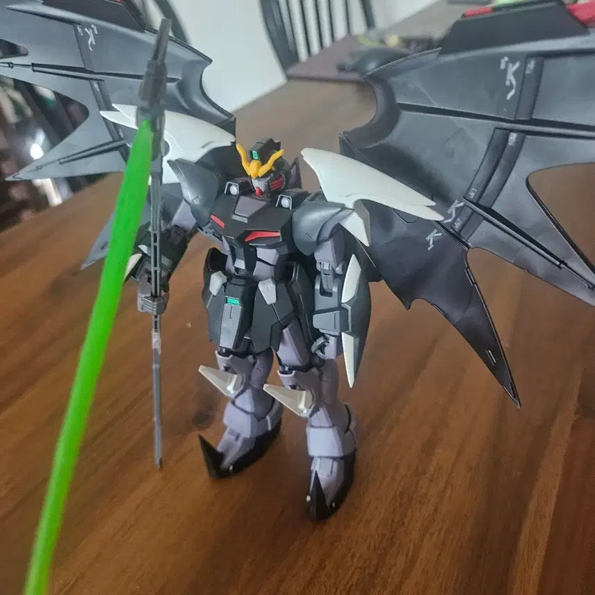 [BUNJANG] MG Gundam Deathscythe Hell EW Assembled Plastic Model / [MG] 건담 데스사이즈 헬 EW 조립품 프라모델