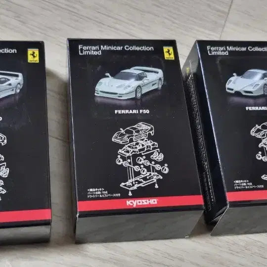 [BUNJANG] Kyosho 1:64 Ferrari 30th Anniversary Limited Edition Set / 1:64 교쇼 페라리 30주년 한정판