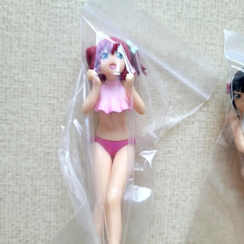 [BUNJANG] Love Live Dia Ruby Swimsuit Version Gashapon Figure Set / 러브라이브 다이아 루비 수영복버전 가샤폰 피규어 세트