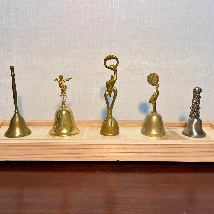 [BUNJANG] Dongbronze Antique Handbell Set with Wooden Stand (5 Pieces) / 동브론즈 앤틱 핸드벨 5개세트(원목좌대포함)