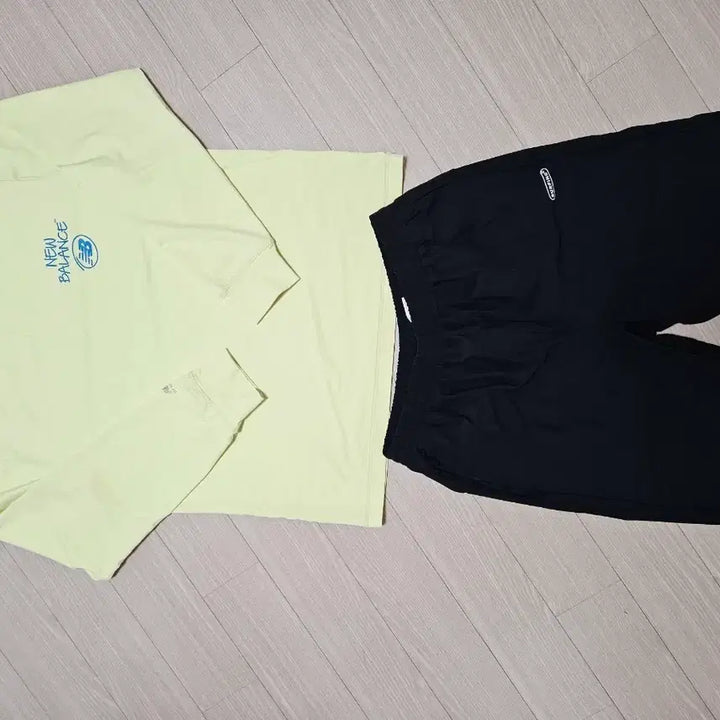 [BUNJANG] New Balance Kids Boys Rash Guard Set / 뉴발란스키즈 남아 래쉬가드 팝니다