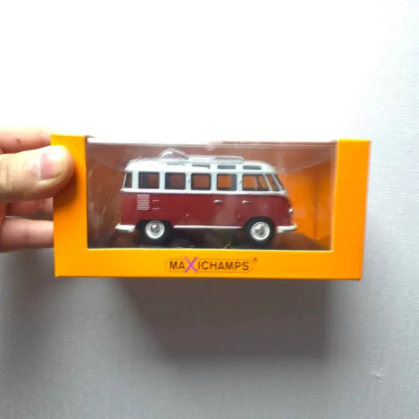 [BUNJANG] Maxichamps Volkswagen T1 Burgundy Campervan Diecast Model / 맥시챔프 폭스바겐 T1버건디