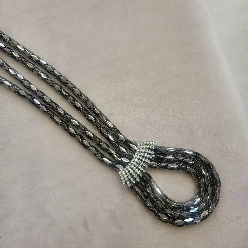 [BUNJANG] Silver Cubic Chain Necklace / 체인 목걸이 은색 큐빅 장식