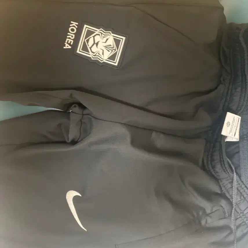 [BUNJANG] Korean National Football Team Player Issued Training Pants / 대표팀 지급용 훈련복 바지 (선수 실착 제품) 판매합니다