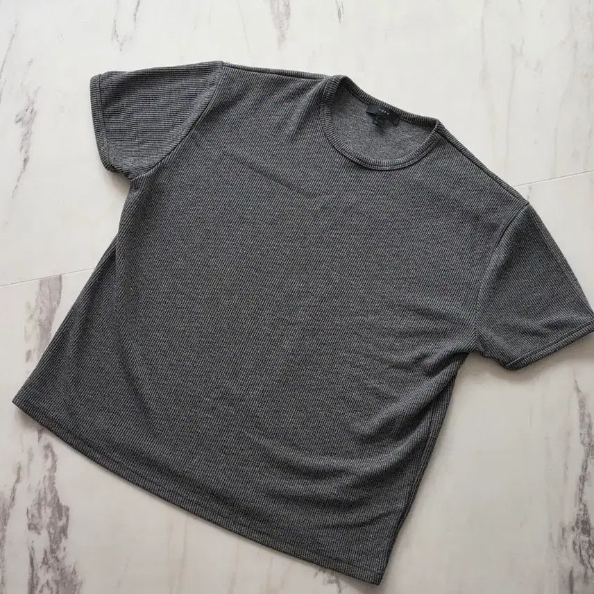 [BUNJANG] Day Cropped Ribbed Short Sleeve T-Shirt - Charcoal XL / [데이] 크롭 골지 반팔 티셔츠 - 차콜 XL