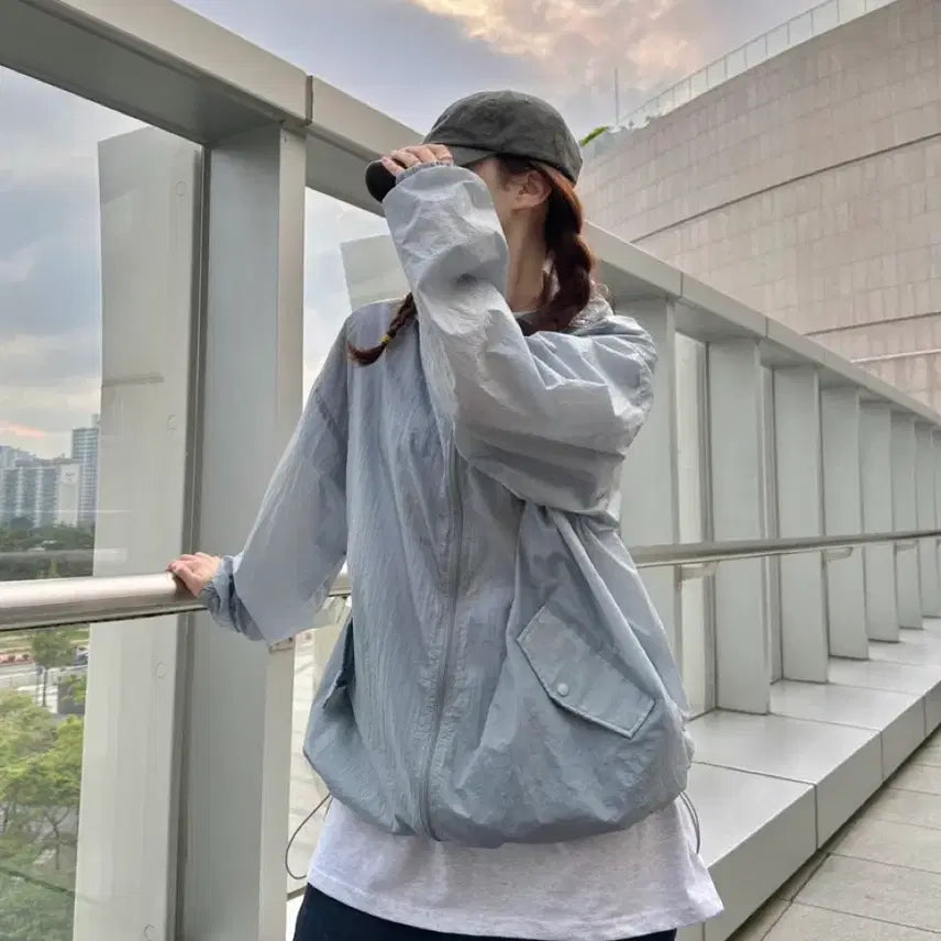 [BUNJANG] Ultra-Light Summer Hooded Windbreaker (7C) / 초경량 여름 후드 바람막이 (7C)