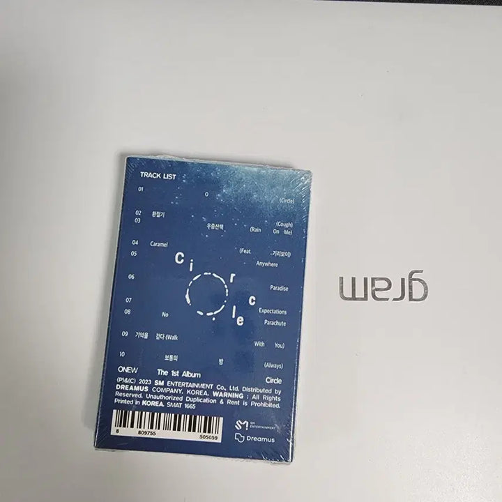 [BUNJANG] ONEW Circle 1st Album / 온유(ONEW) Circle 미개봉앨범