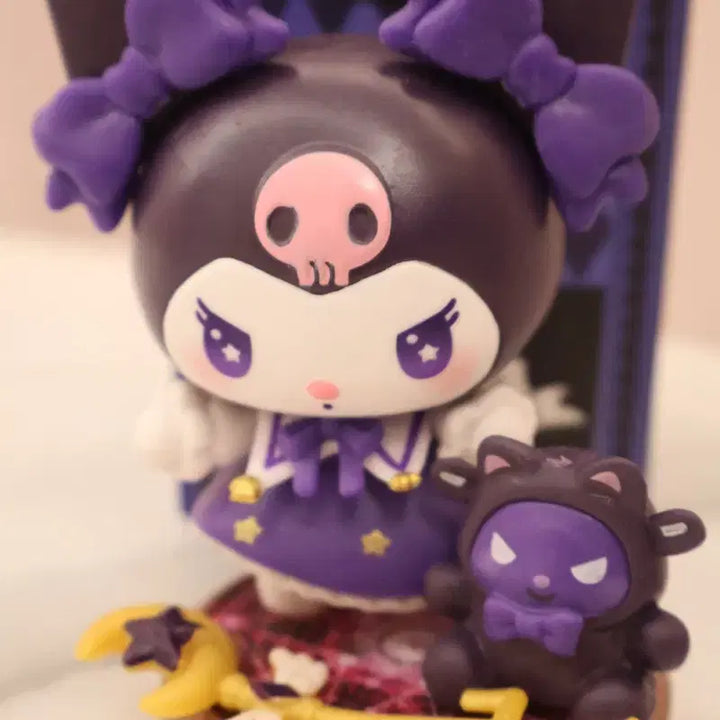 [BUNJANG] Sanrio Kuromi Witch Figure / 산리오 쿠로미 피규어 마녀