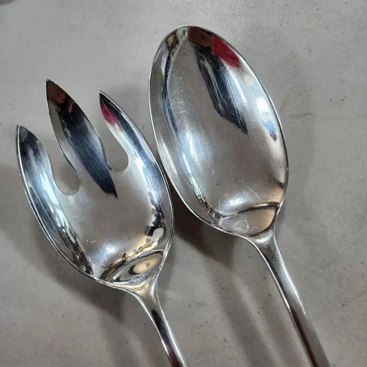[SOLD OUT] 영국 오래된 상태좋은 은도금 서빙 스푼과 포크