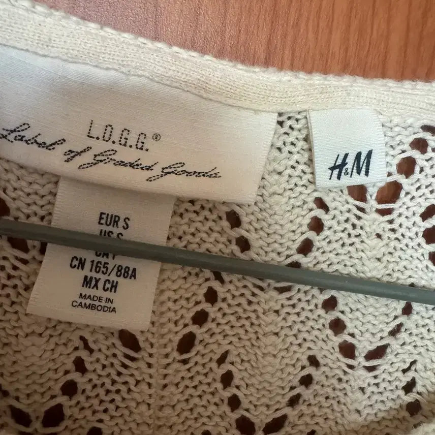 [BUNJANG] H&amp;M Ivory Lace Detail Knit Sweater / H&amp;M 니트 아이보리색 레이스 디테일