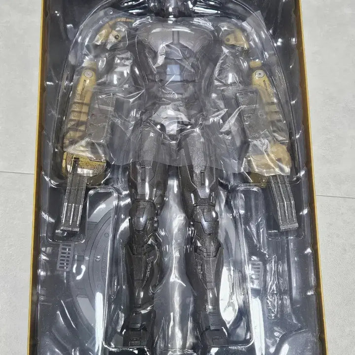 [BUNJANG] Hot Toys Striker Figure / 핫토이 스트라이커